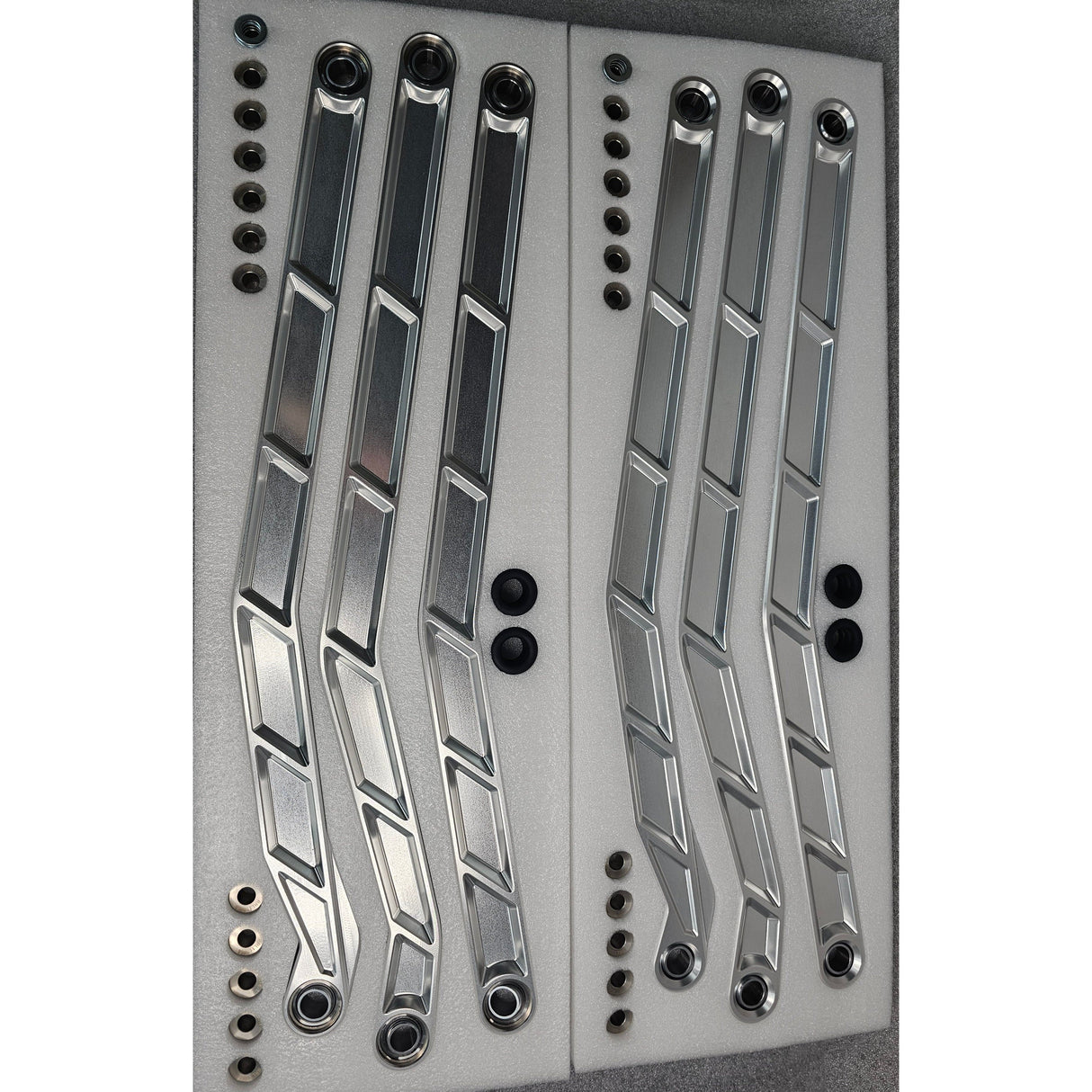 Elektric Offroad - 2017-2025 Can-Am X3 Maverick High Clearance Radius Rods in Clear Finish for 72"