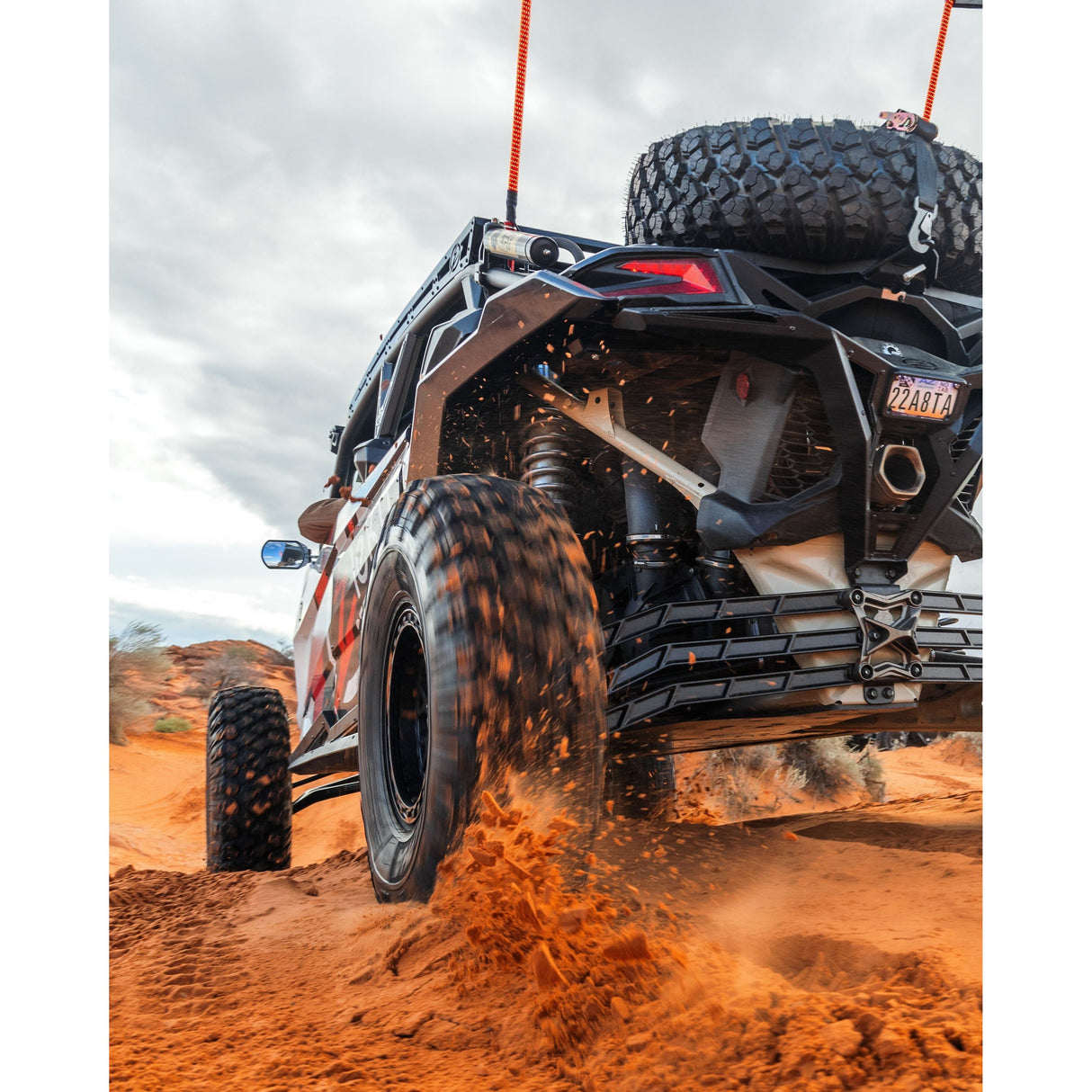 Elektric Offroad - 2017-2025 Can-Am X3 Maverick High Clearance Radius Rods in Black Finish for 72"