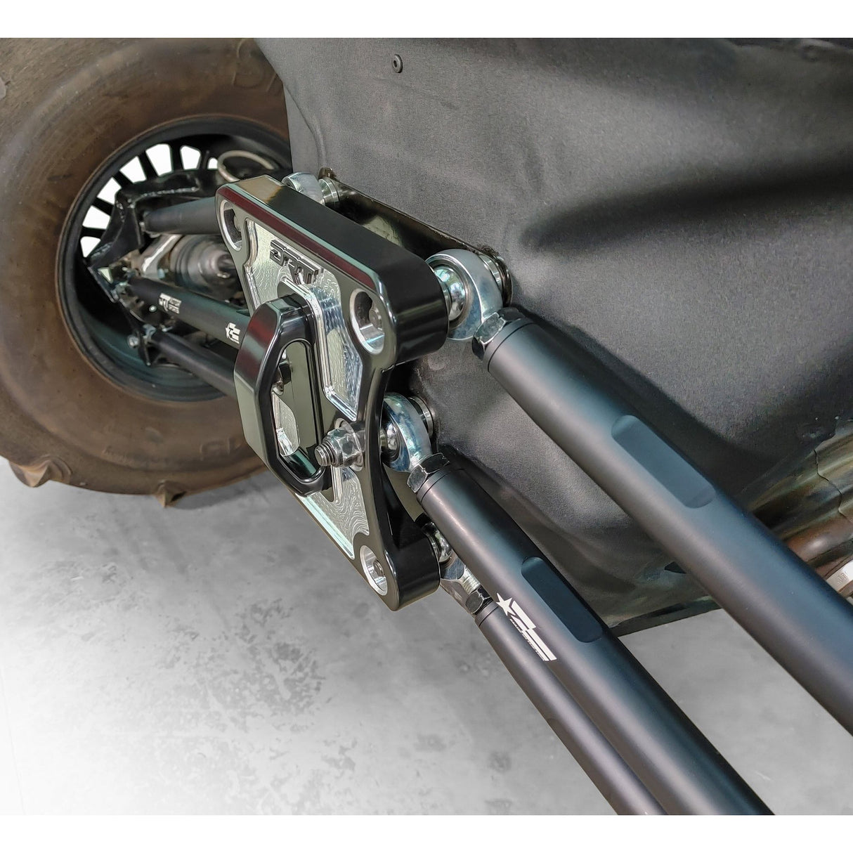 DRT - Can-Am X3 2017+ Billet Aluminum Barrel Radius Rod Kit Black