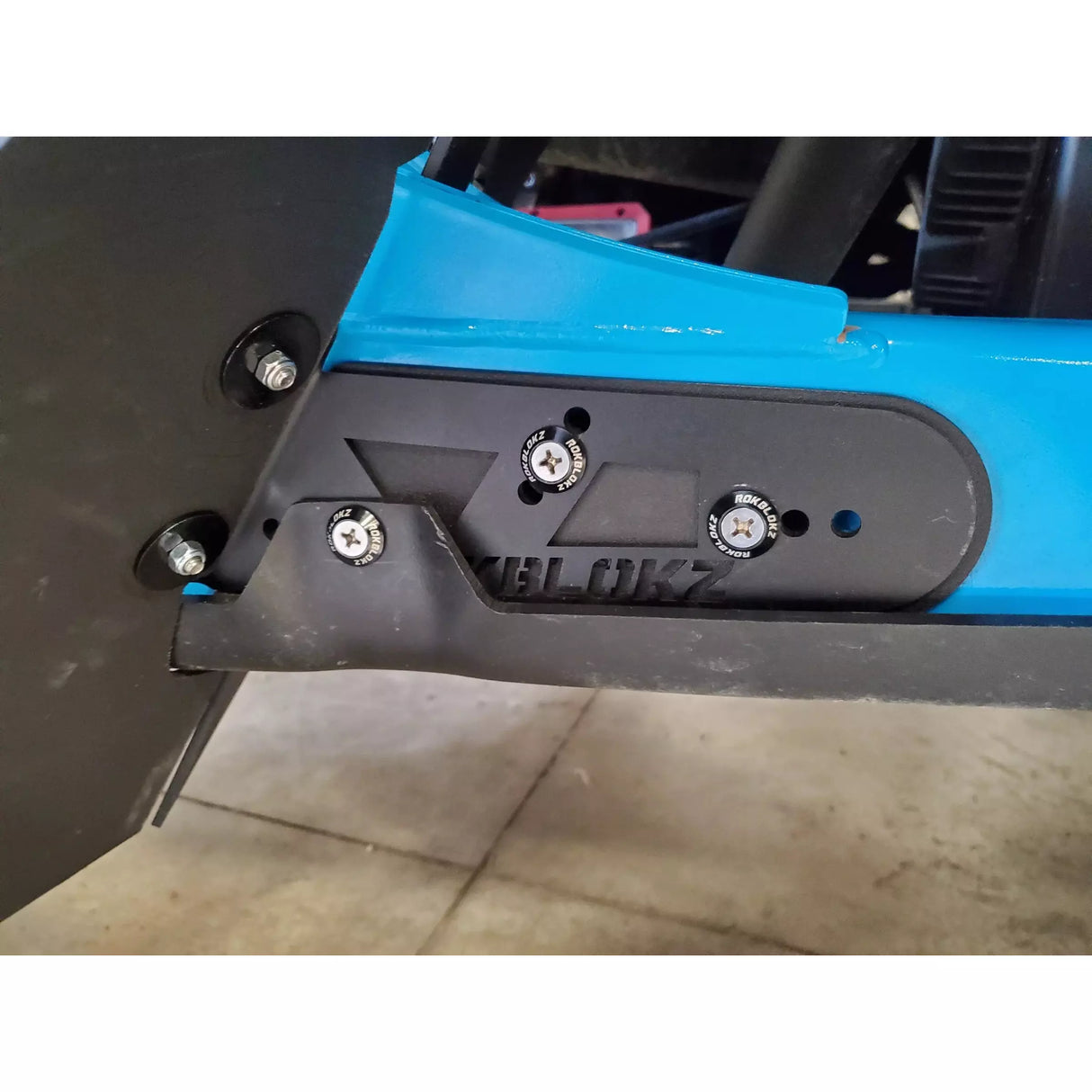 64" CAN-AM MAVERICK X3 2017+ TRAILING ARM GUARDS - Black