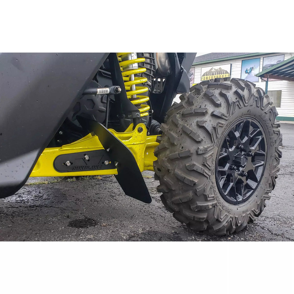 64" CAN-AM MAVERICK X3 2017+ TRAILING ARM GUARDS - Black