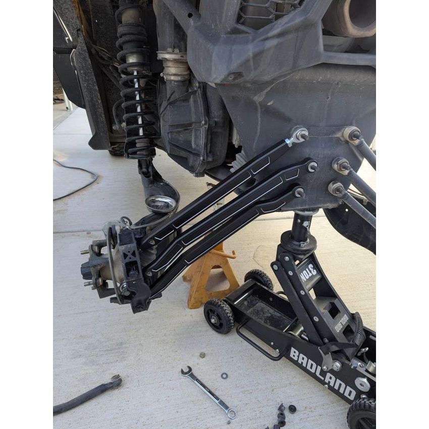 Black Ops Machine Can-Am Maverick X3 72/64″ Billet Radius Rods