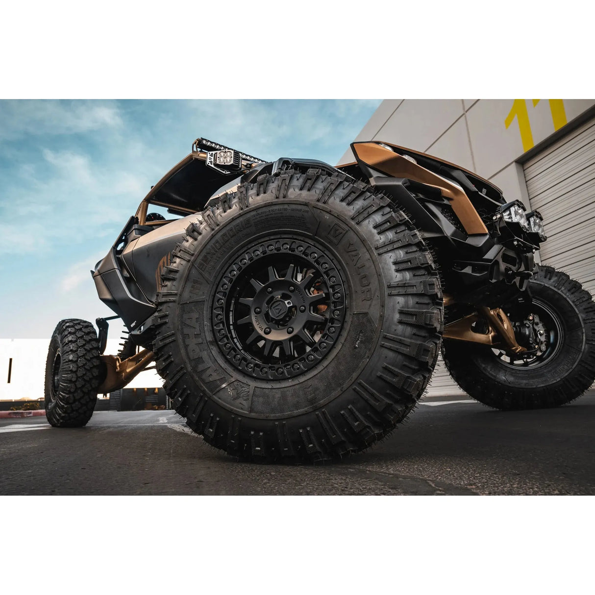 Valor Offroad - V09 Satin Black